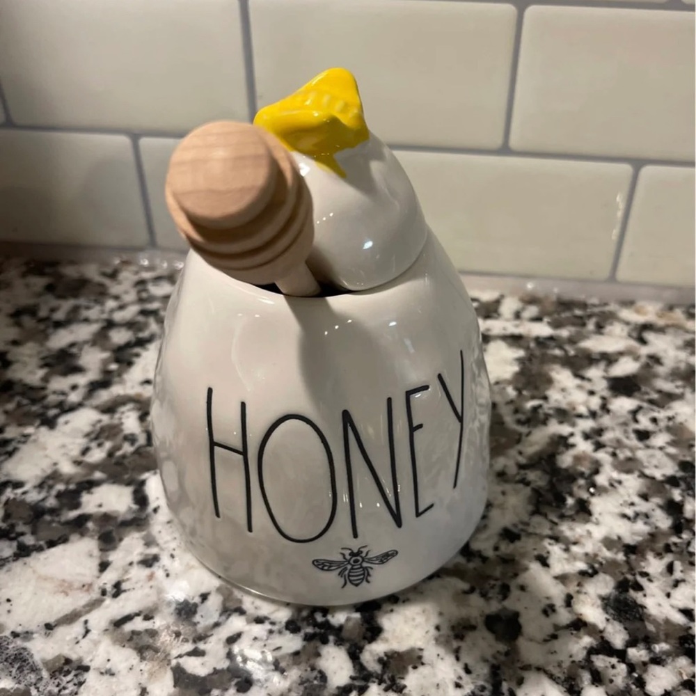 Rae Dunn honey